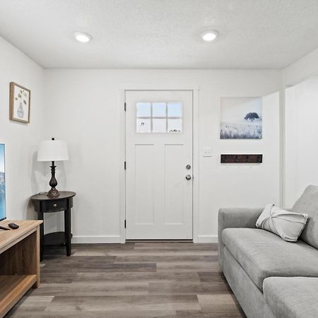 Peach Street Super Suite Medford Kültér fotó