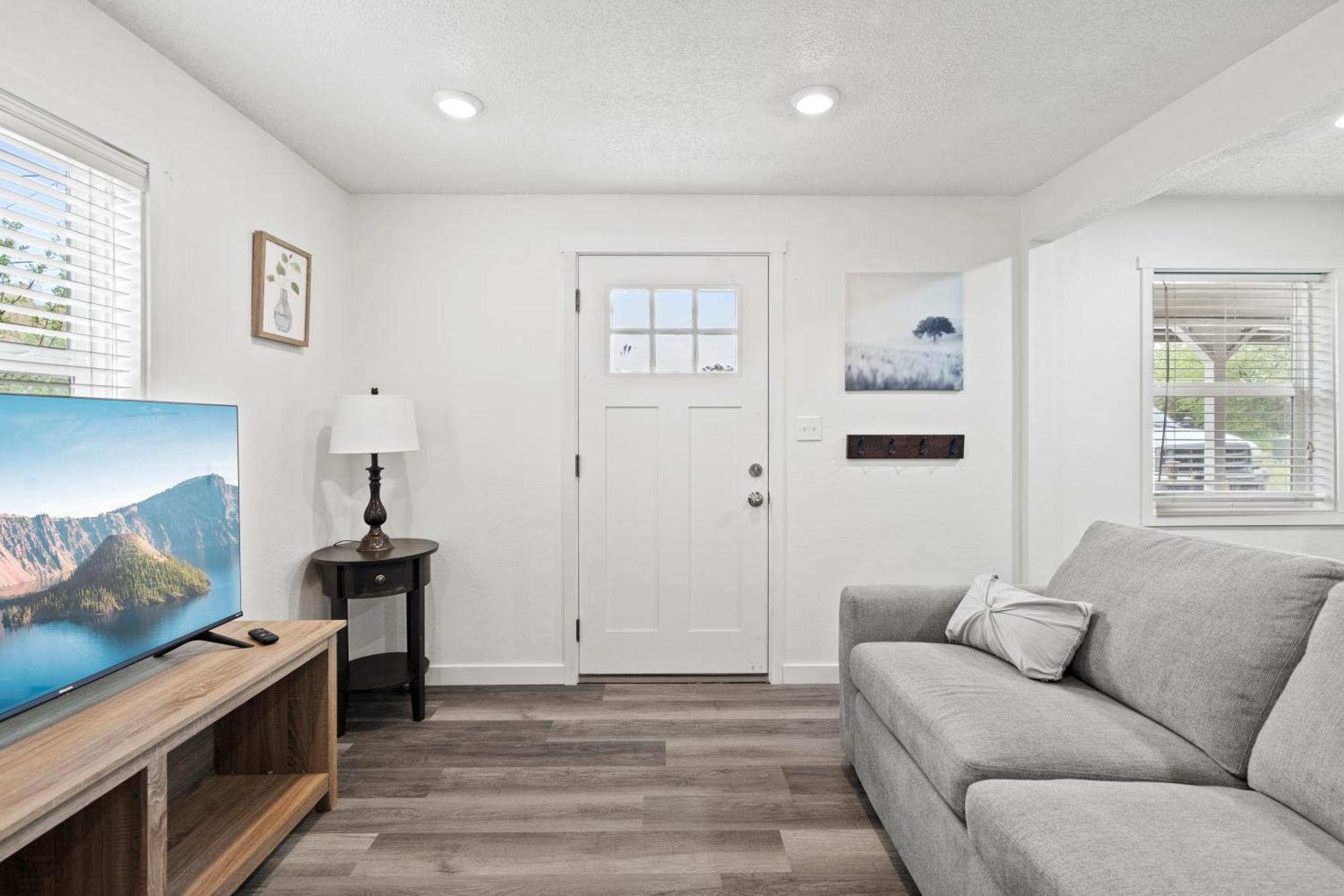 Peach Street Super Suite Medford Kültér fotó