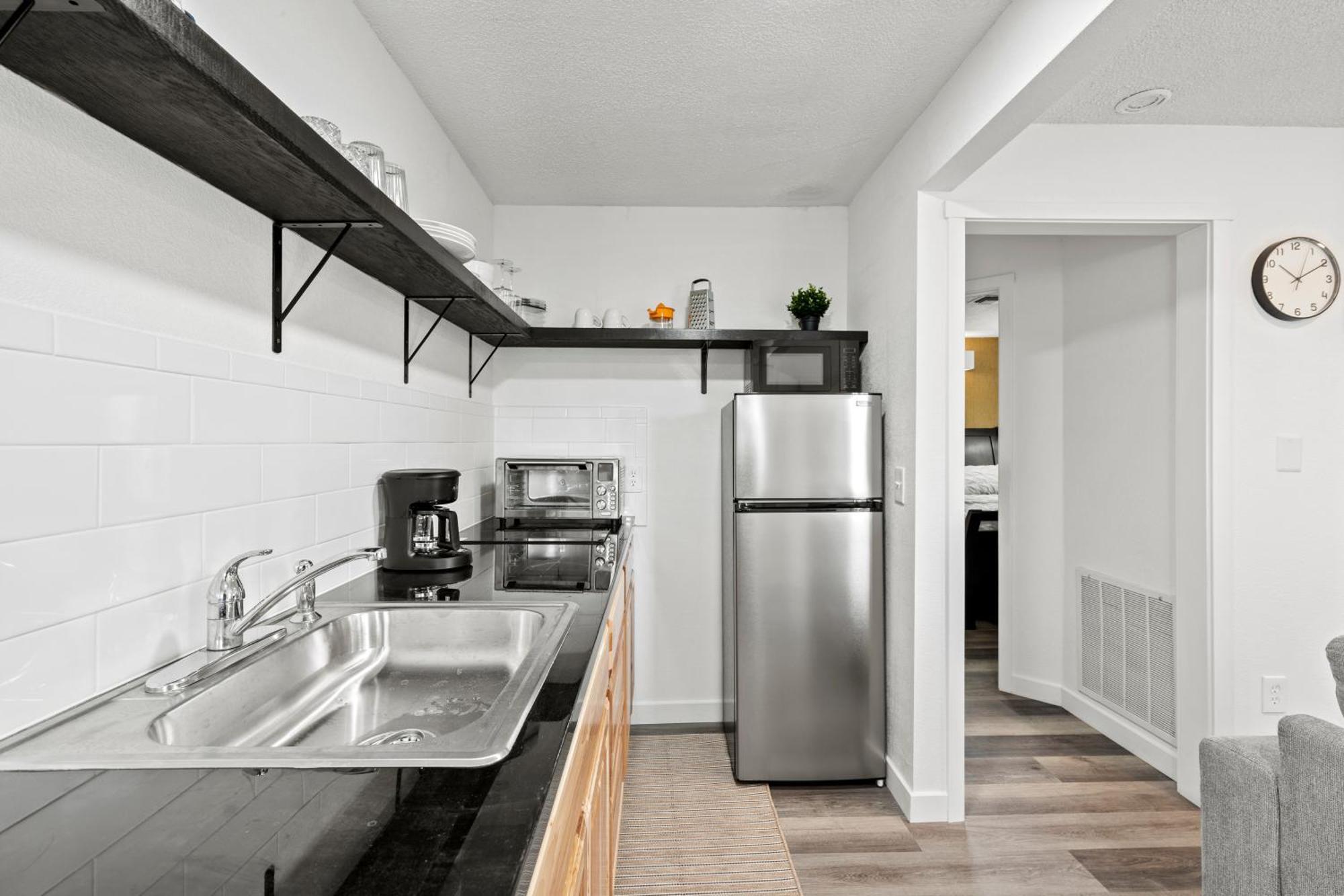 Peach Street Super Suite Medford Kültér fotó